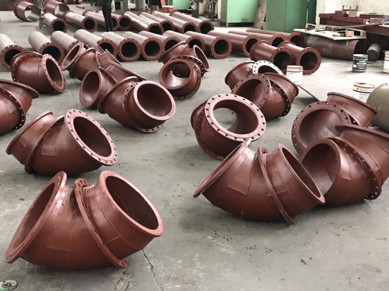 耐磨管道的種類很多：稀土合金耐磨管、燒結(jié)陶瓷管、雙金屬耐磨管等。